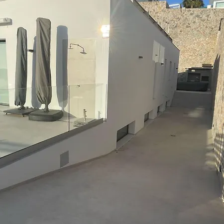 Luxe Balcon De Villa *